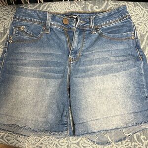 Fashion nova rip shorts